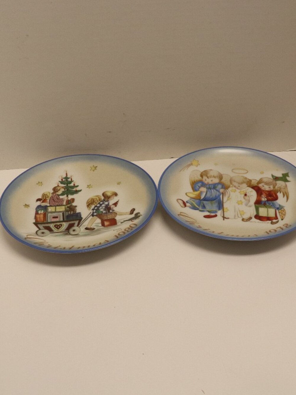 Schmid Berta Hummel Christmas Plate 1980 Parade Toyland and Heavenly Trio 1978